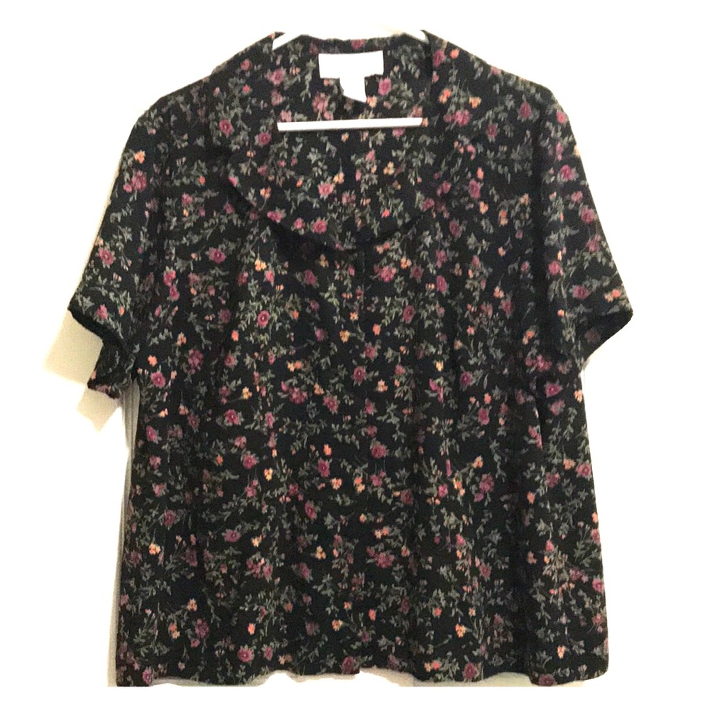 Maggie Mc Naughton Black print short sleeve blouse